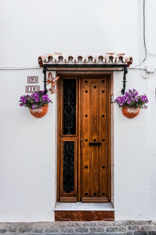 Different Types Of Doors Used in Building And Their Uses