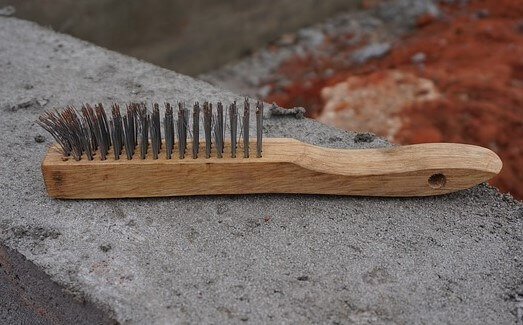 Wire brush